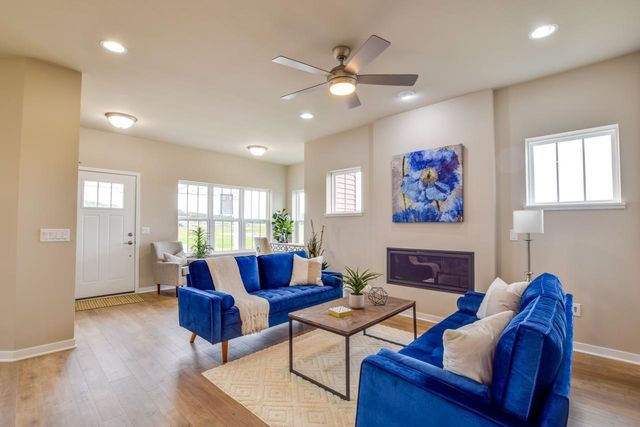 4307 Goldeneye Gateway Drive, Middleton, WI 53562