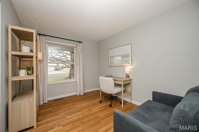 404 Quentin Drive, St Charles, MO 63301