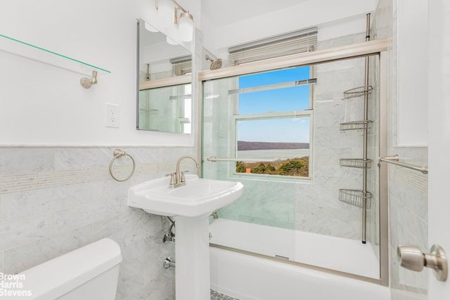 3777 Independence Ave Apt 14M, New York City, NY 10463