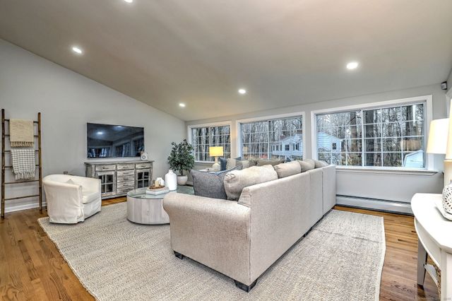 119 Wedgemere Road, Stamford, CT 06905