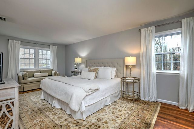 119 Wedgemere Road, Stamford, CT 06905