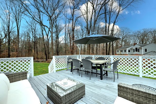 119 Wedgemere Road, Stamford, CT 06905