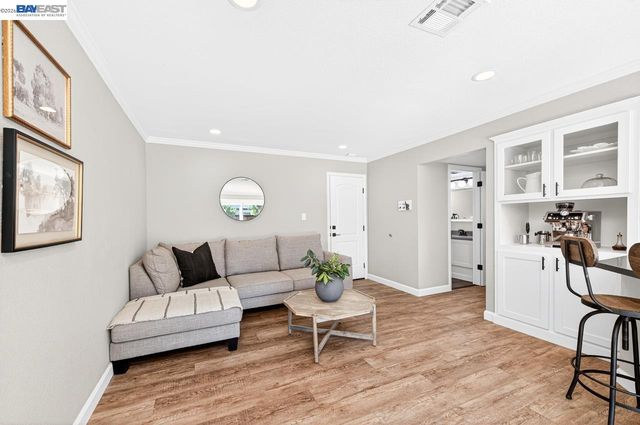 907 Hazel St, Livermore, CA 94550