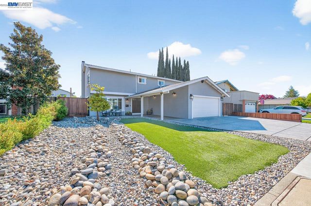 907 Hazel St, Livermore, CA 94550