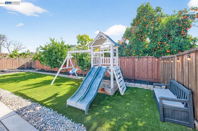 907 Hazel St, Livermore, CA 94550