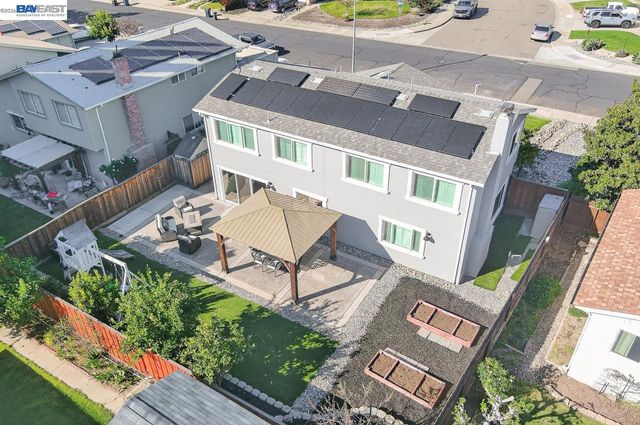 907 Hazel St, Livermore, CA 94550