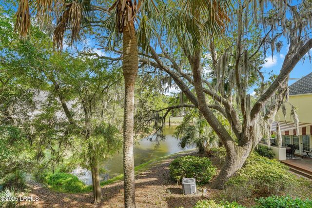 70 Shipyard Dr Apt 166, Hilton Head Island, SC 29928