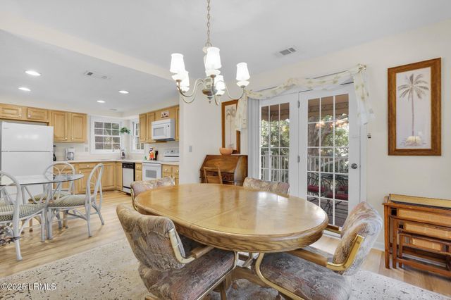 70 Shipyard Dr Apt 166, Hilton Head Island, SC 29928