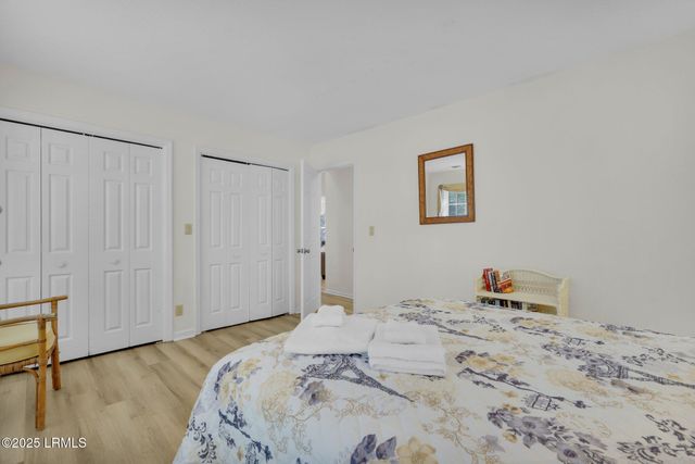 70 Shipyard Dr Apt 166, Hilton Head Island, SC 29928