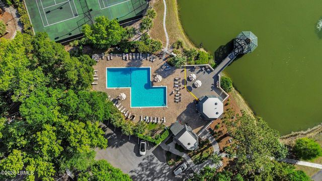 70 Shipyard Dr Apt 166, Hilton Head Island, SC 29928