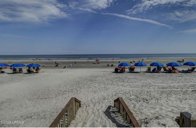 70 Shipyard Dr Apt 166, Hilton Head Island, SC 29928