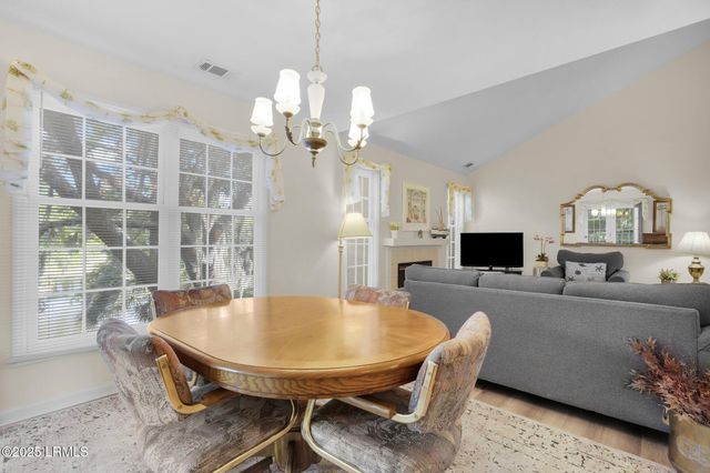 70 Shipyard Dr Apt 166, Hilton Head Island, SC 29928