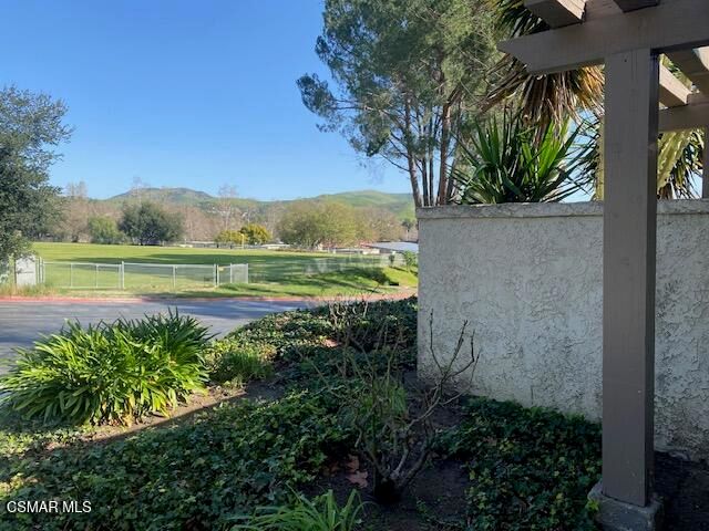 132 Rosehedge Lane, Oak Park, CA 91377