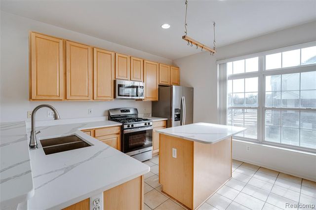 43846 Cherry Grove Court, Canton, MI 48188