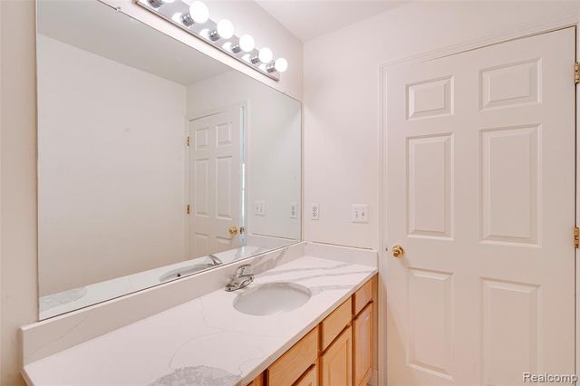 43846 Cherry Grove Court, Canton, MI 48188