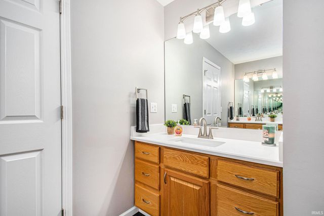 53172 Bracken Fern Drive, South Bend, IN 46637