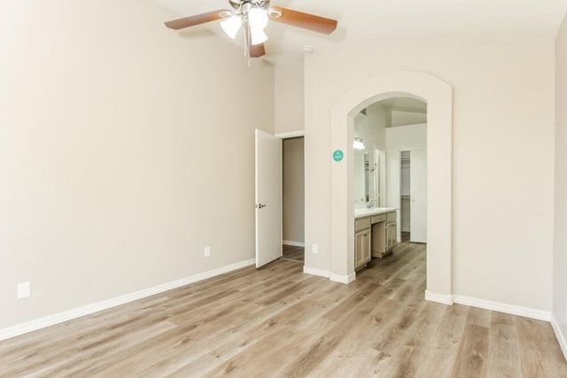 8413 W Bluefield Avenue, Peoria, AZ 85382