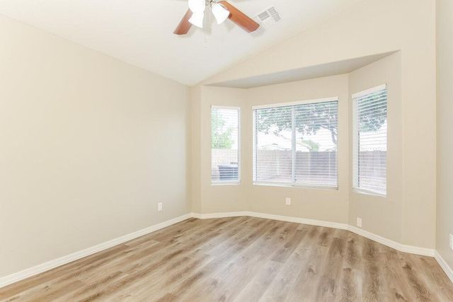 8413 W Bluefield Avenue, Peoria, AZ 85382