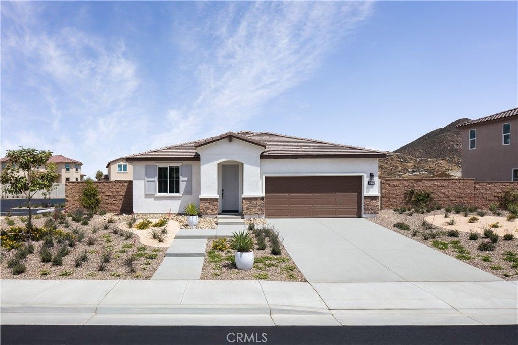 Image 6 of property listing at 31144 Ferguson Court, Winchester, CA 92596