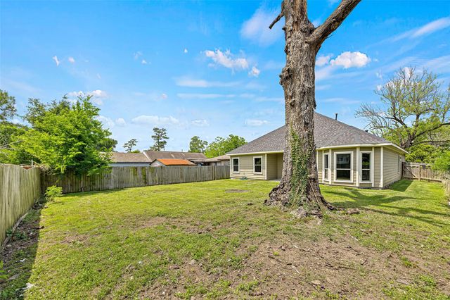 8906 Richland Drive, Houston, TX 77078