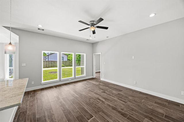 8906 Richland Drive, Houston, TX 77078