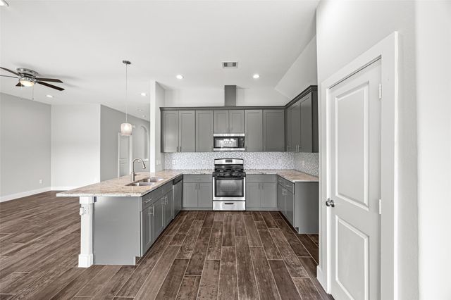 8906 Richland Drive, Houston, TX 77078