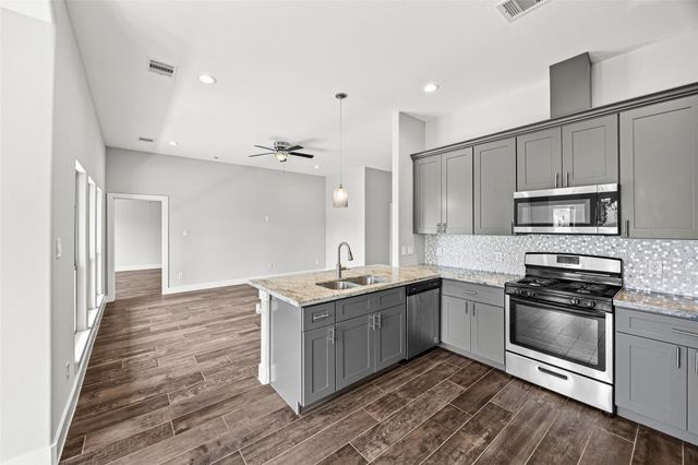 8906 Richland Drive, Houston, TX 77078