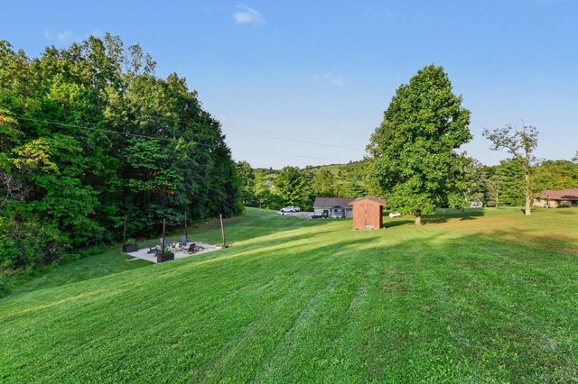 9082 Persimmon Grove Pike, Alexandria, KY 41001