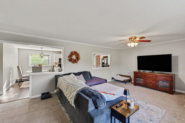 9082 Persimmon Grove Pike, Alexandria, KY 41001