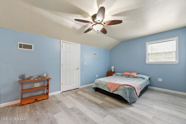 9091 Lark Street, Bay Saint Louis, MS 39520