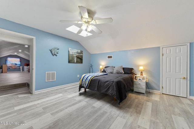 9091 Lark Street, Bay Saint Louis, MS 39520