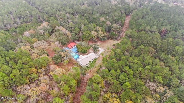 9091 Lark Street, Bay Saint Louis, MS 39520