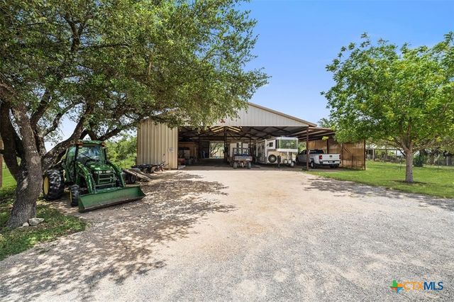 317 Scenic Ridge Drive, Spicewood, TX 78669