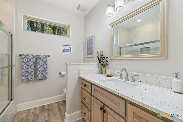 317 Scenic Ridge Drive, Spicewood, TX 78669