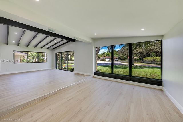 6260 Plantation Rd, Plantation, FL 33317