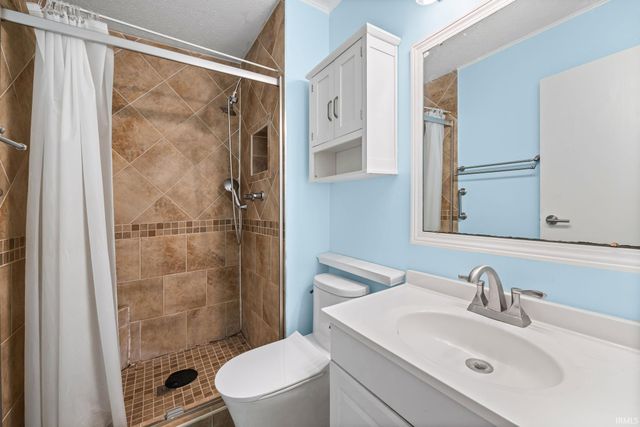2705 Portsmouth Drive, Lafayette, IN 47909