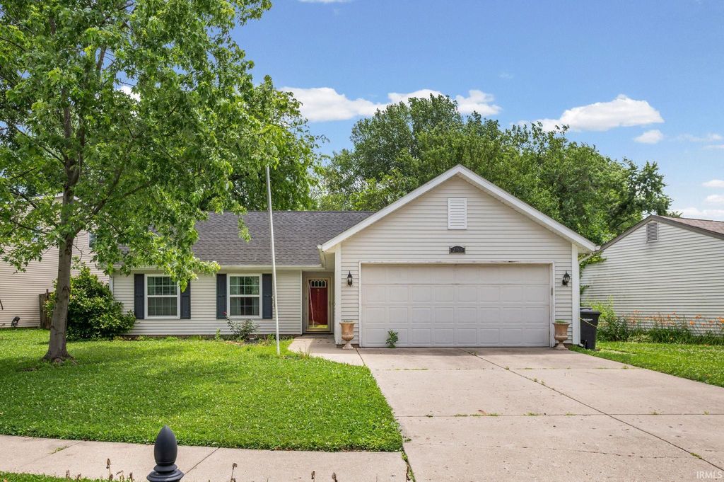 2705 Portsmouth Drive, Lafayette, IN 47909