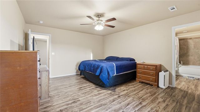 2009 Morgan Circle, Gentry, AR 72734