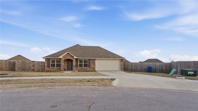 2009 Morgan Circle, Gentry, AR 72734
