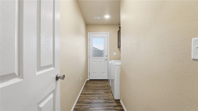 2009 Morgan Circle, Gentry, AR 72734