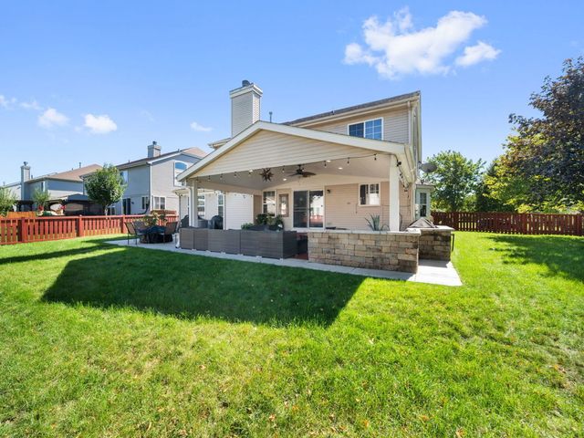 1766 Newbridge Circle, Elgin, IL 60123