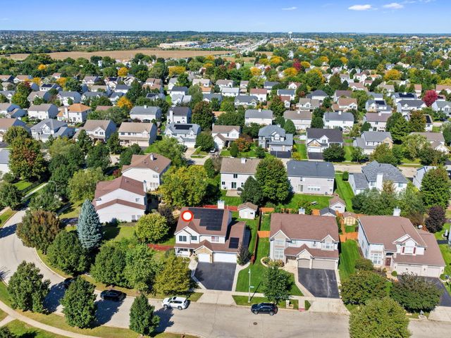 1766 Newbridge Circle, Elgin, IL 60123