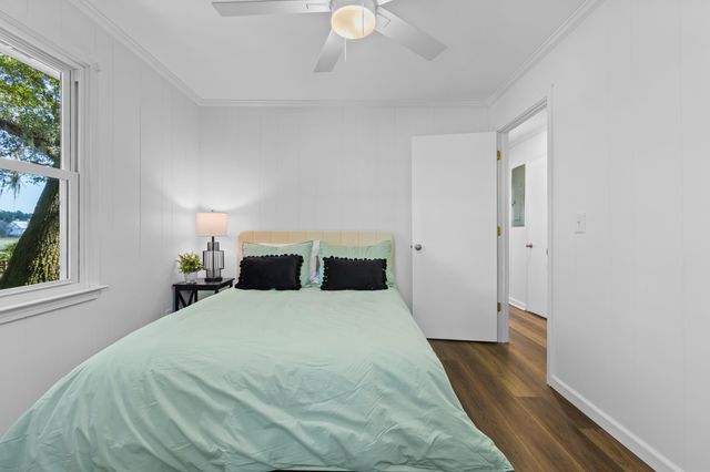 7299 Commodore Road, Hollywood, SC 29449