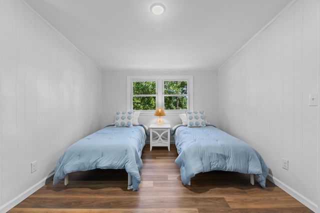 7299 Commodore Road, Hollywood, SC 29449