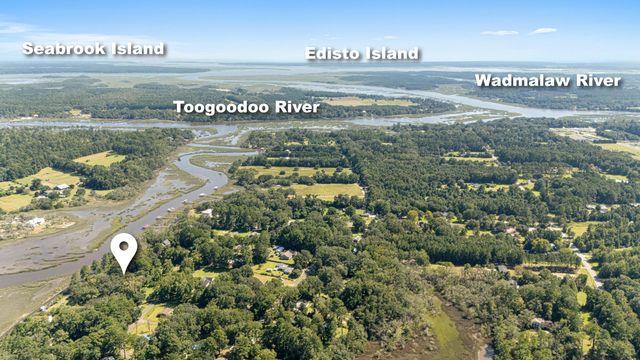 7299 Commodore Road, Hollywood, SC 29449