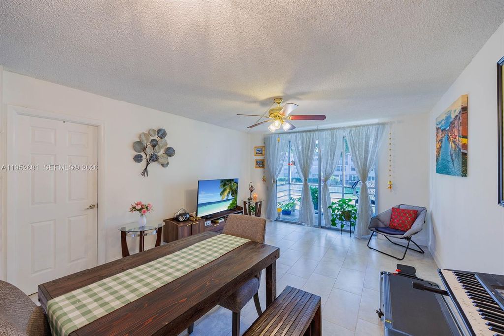 9100 Lime Bay Blvd 209, Tamarac, FL 33321