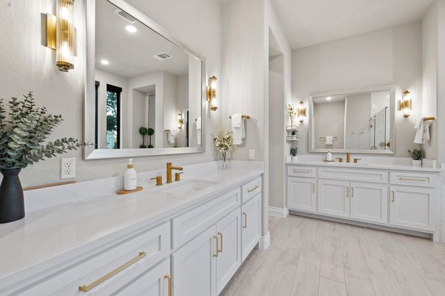 18724 Expedition TRL, Lago Vista, TX 78645
