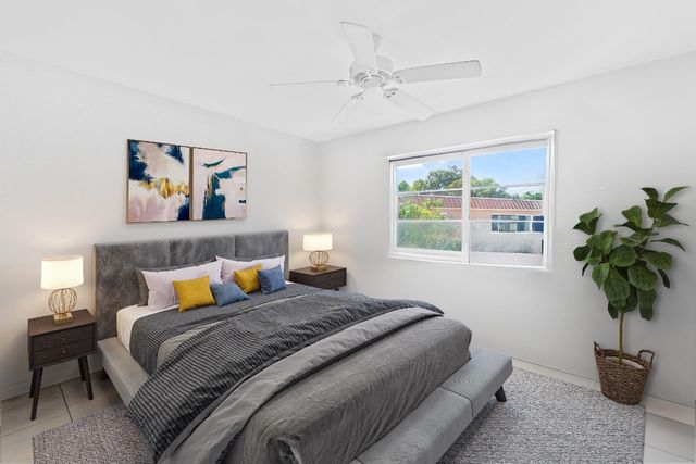 12 NE 19th Court 219A, Wilton Manors, FL 33305