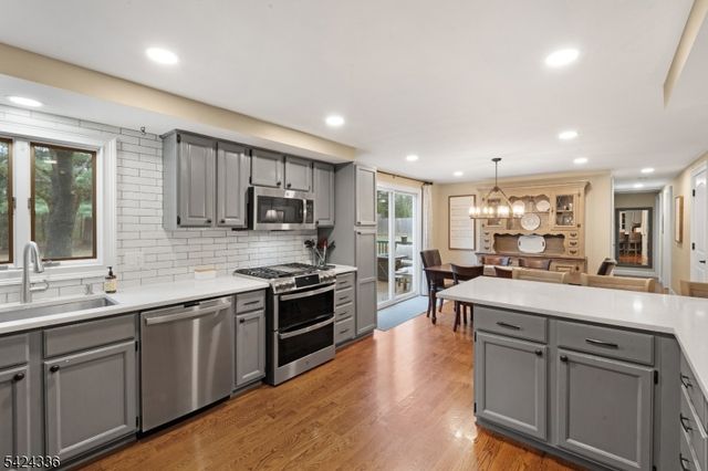 611 Boozer Ln, Hillsborough Twp., NJ 08844