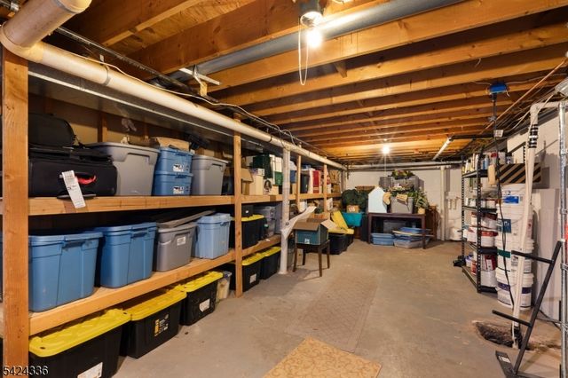 611 Boozer Ln, Hillsborough Twp., NJ 08844